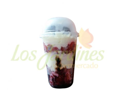 CHANTILLY C/ FRUTILLA Y OREO X UN