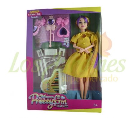MUÑECA EN CAJA CON ACCESORIOS LP-J23116